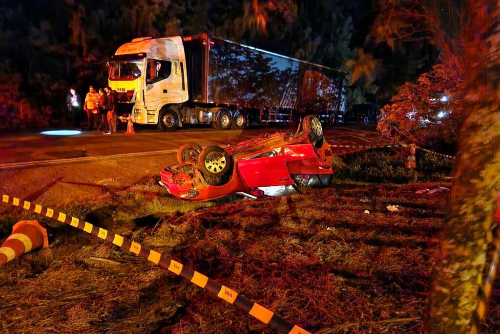 Idosa morre e duas pessoas ficam gravemente feridas em acidente na BR-158 em Itaara
