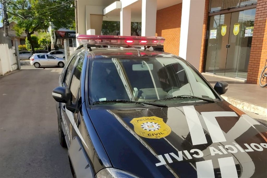 Investigado por estuprar enteada é preso em Santa Maria