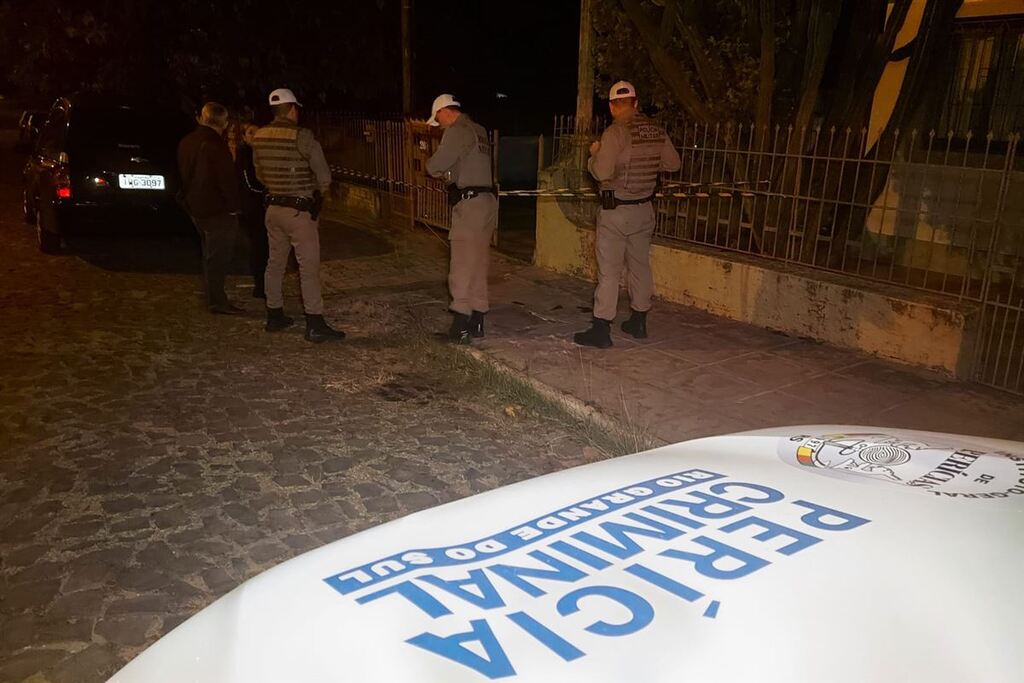 Um mês após crime, familiares pedem justiça por homem morto a facadas