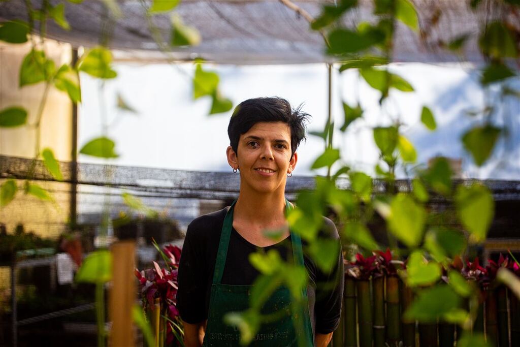 Galeria de imagens: a paisagista e jardineira do espaço Daiane Oliveira