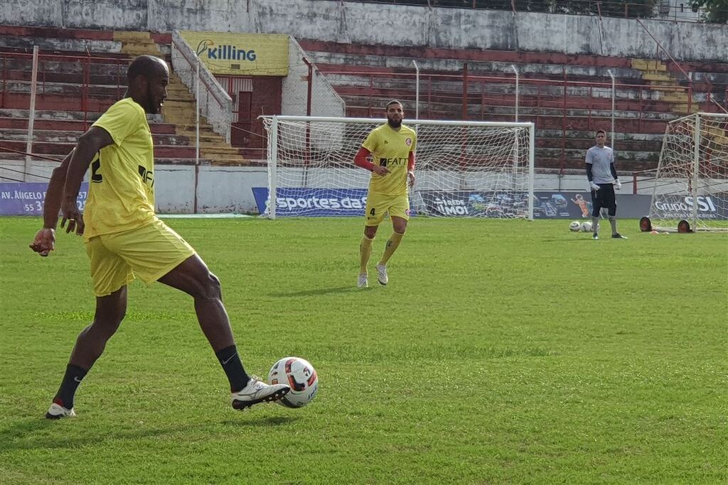 Inter-SM e São Gabriel medem forças em clássico regional neste domingo; acompanhe
