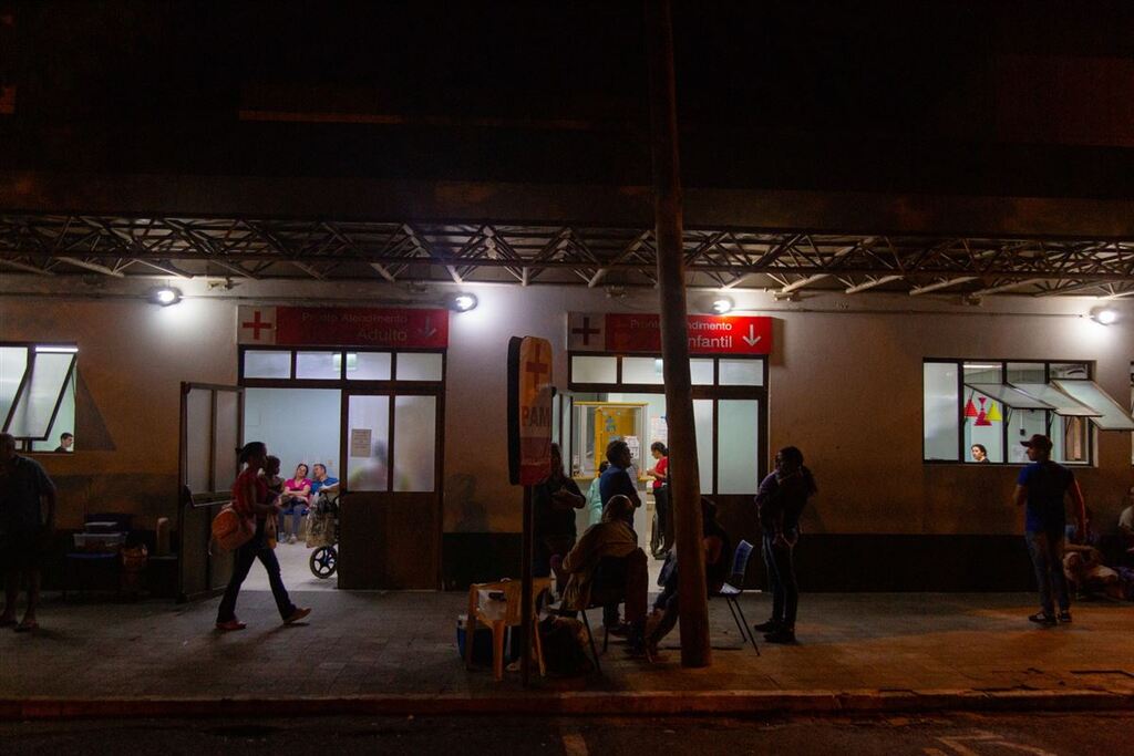 título imagem Longas filas de espera e falta de pediatra no Pronto-Atendimento do Patronato