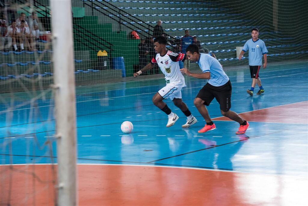 Com seis novas modalidades, Jogos Escolares de Santa Maria iniciaram nesta segunda-feira