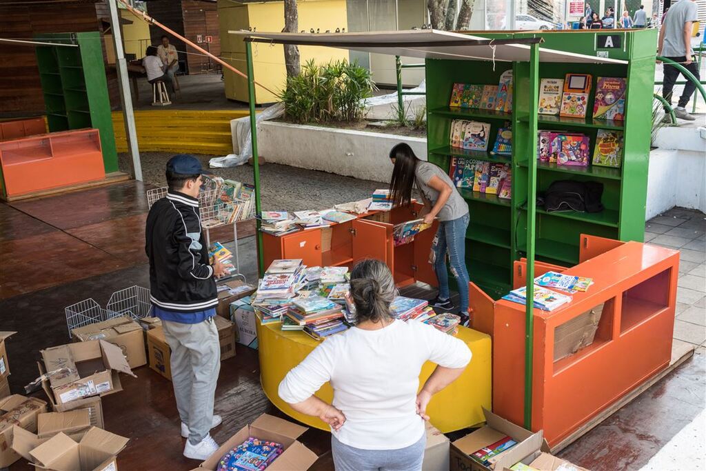 Bancas da 50ª Feira do Livro abrirão na tarde desta sexta-feira em Santa Maria