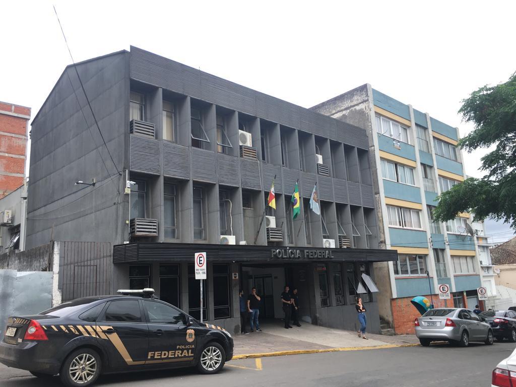 Polícia Federal cumpre mandado de busca em Faxinal do Soturno após identificar mentor de fraude contra o INSS