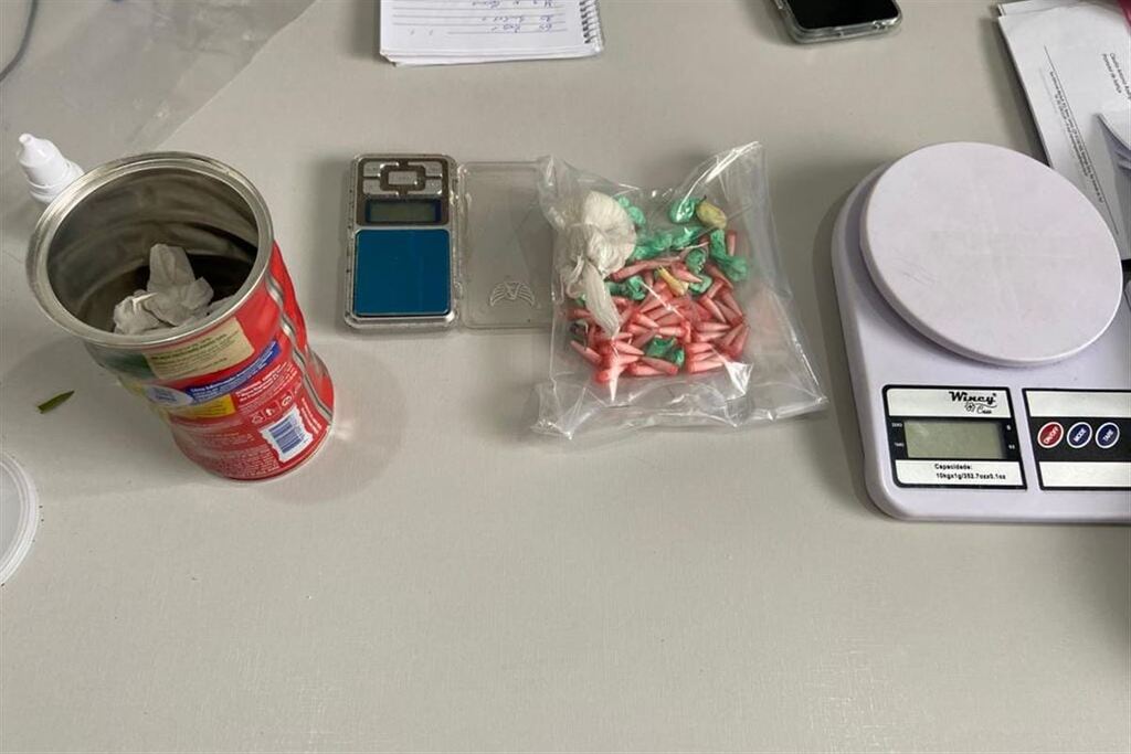 Dupla suspeita de envolvimento em assassinatos em Formigueiro e Restinga Sêca é presa em operação da Polícia Civil