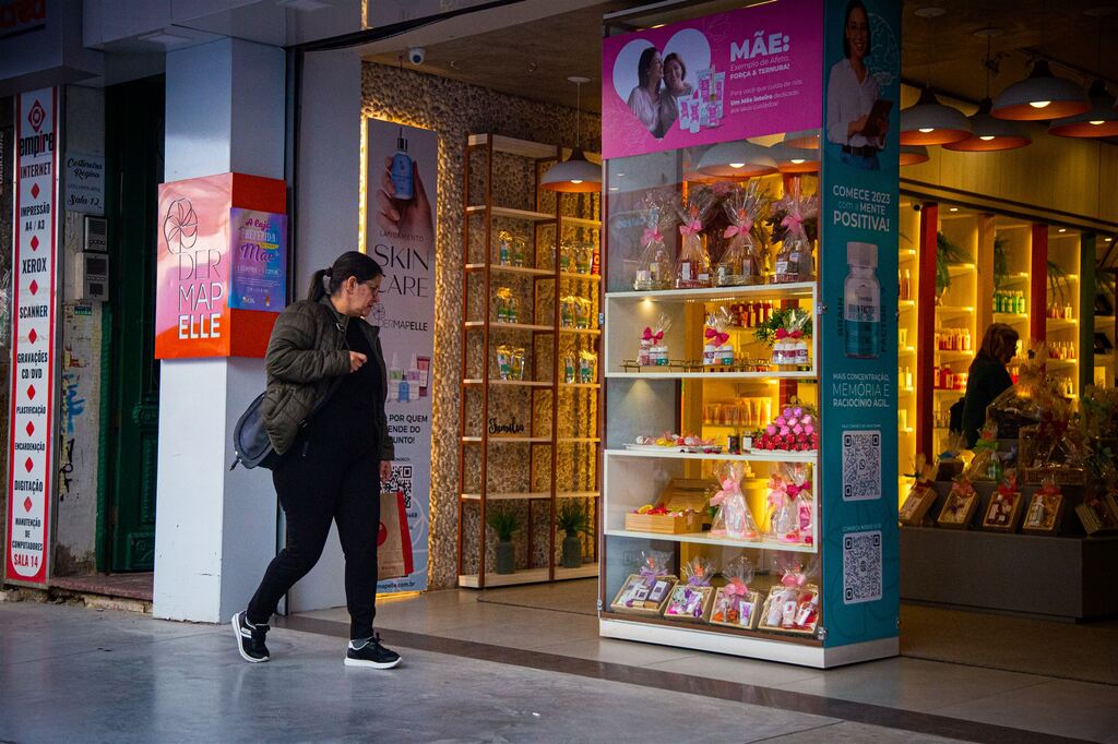 título imagem Salário básico do comércio de Santa Maria sofre reajuste; confira o novo valor