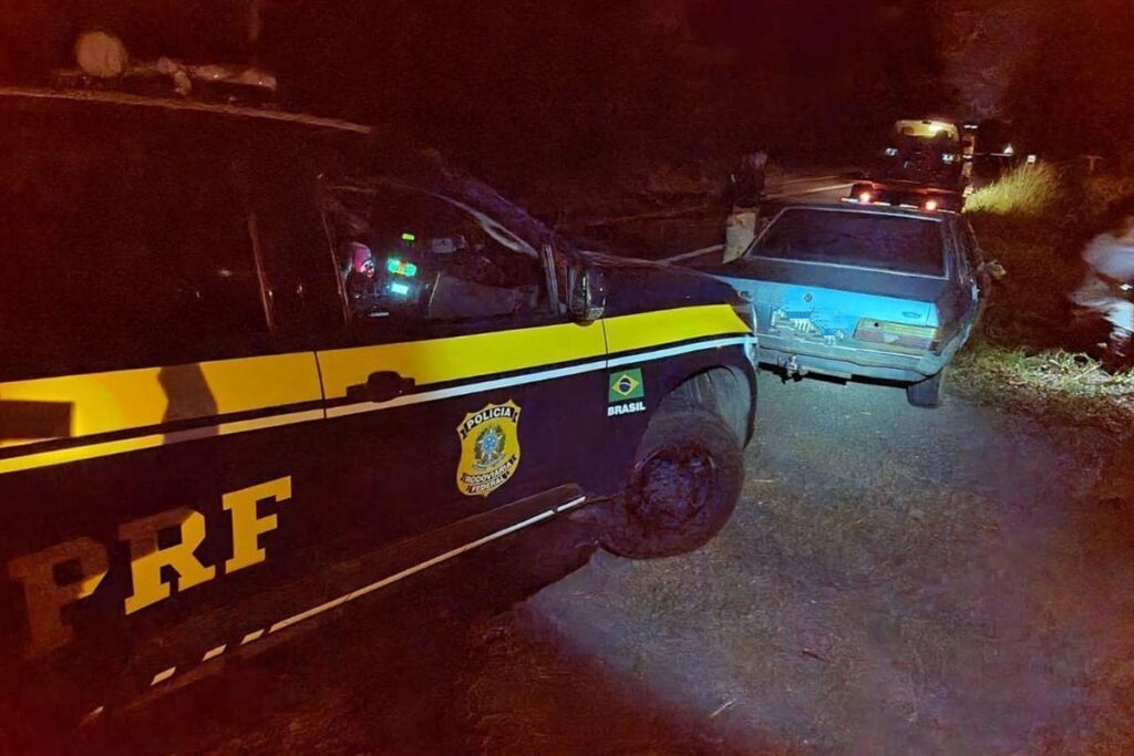 Homem é preso após furtar veículo do pai para pagar dívida com traficantes