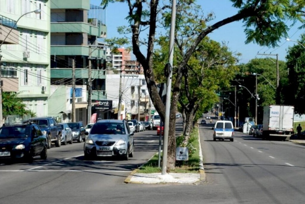 Adolescente é ferido a golpes de facão na saída da escola no Bairro Fátima