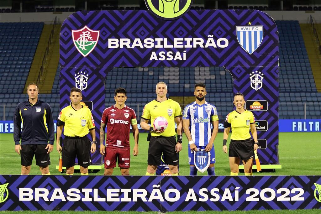 Dupla de Santa Maria comanda o jogo de ida da final do Campeonato Gaúcho