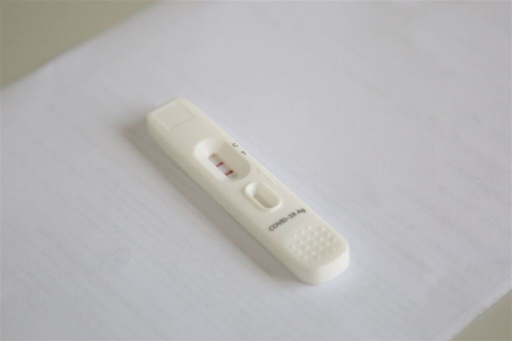 Anvisa deixa de exigir teste de covid-19 para entrada no país