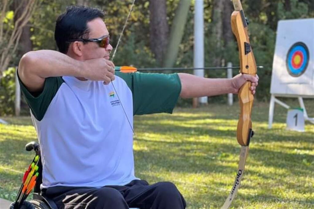 Paratleta Denilson Souza embarca para competição em São Paulo