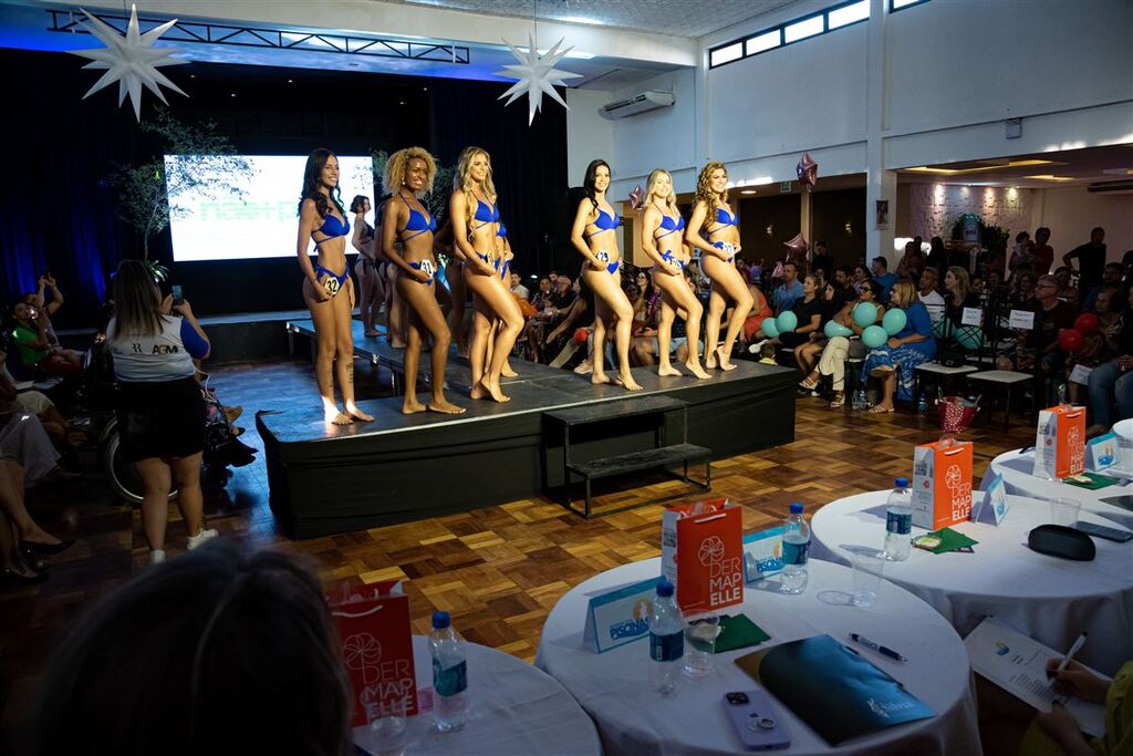 Concurso ‘Rainha das Piscinas’ movimenta o Floratta na tarde deste domingo