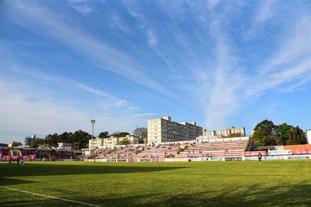 Pontapé inicial na pré-temporada do Inter-SM fica para a terça-feira
