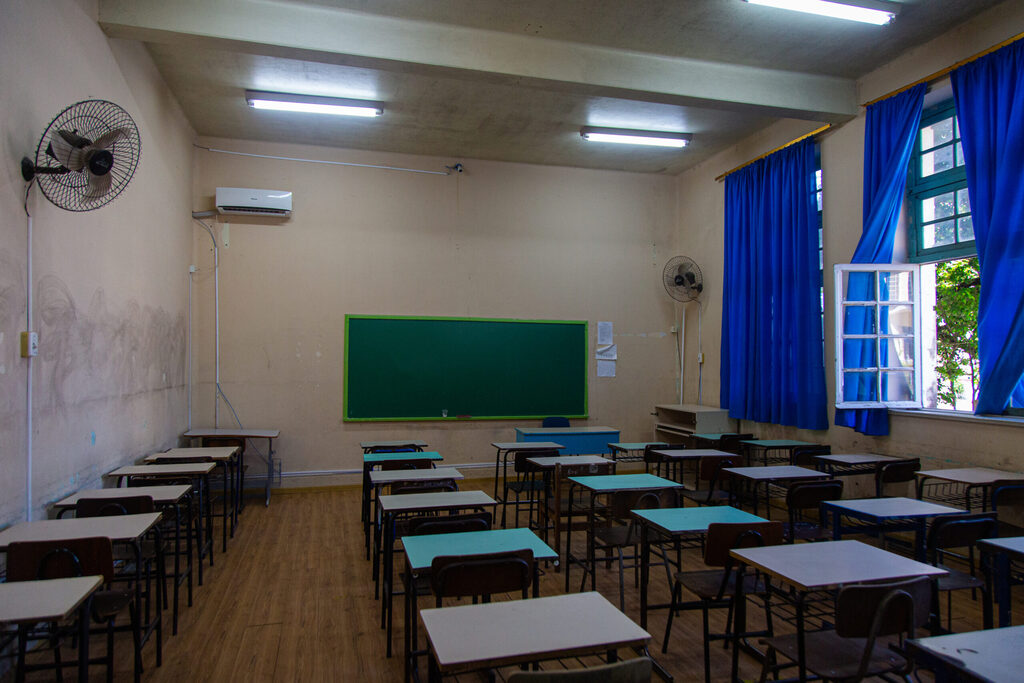 Ministro anuncia mudanças no ENEM e no novo Ensino Médio