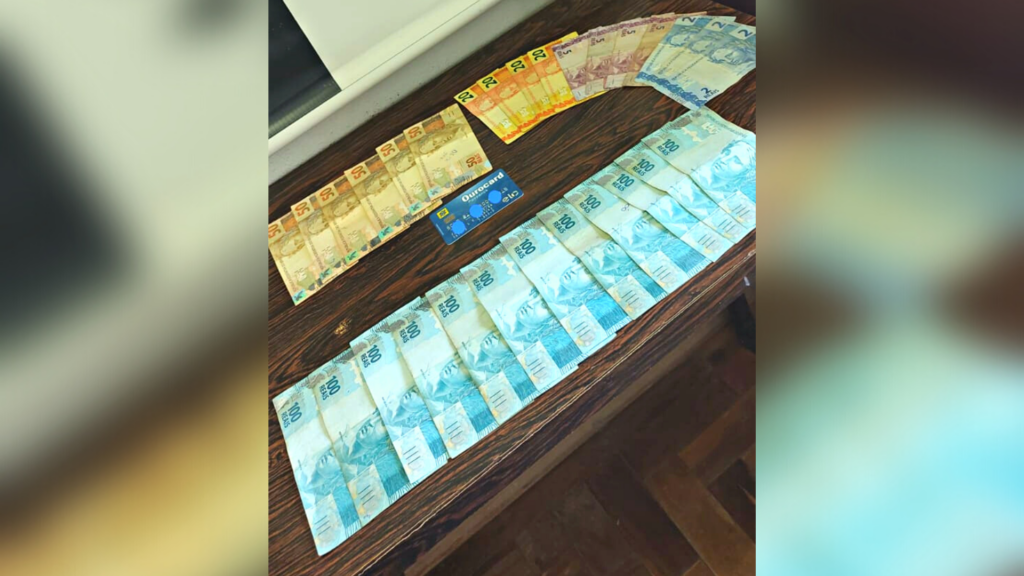 Cuidadora é presa após furtar mais de R$ 13 mil de pessoa com Alzheimer em cidade da região