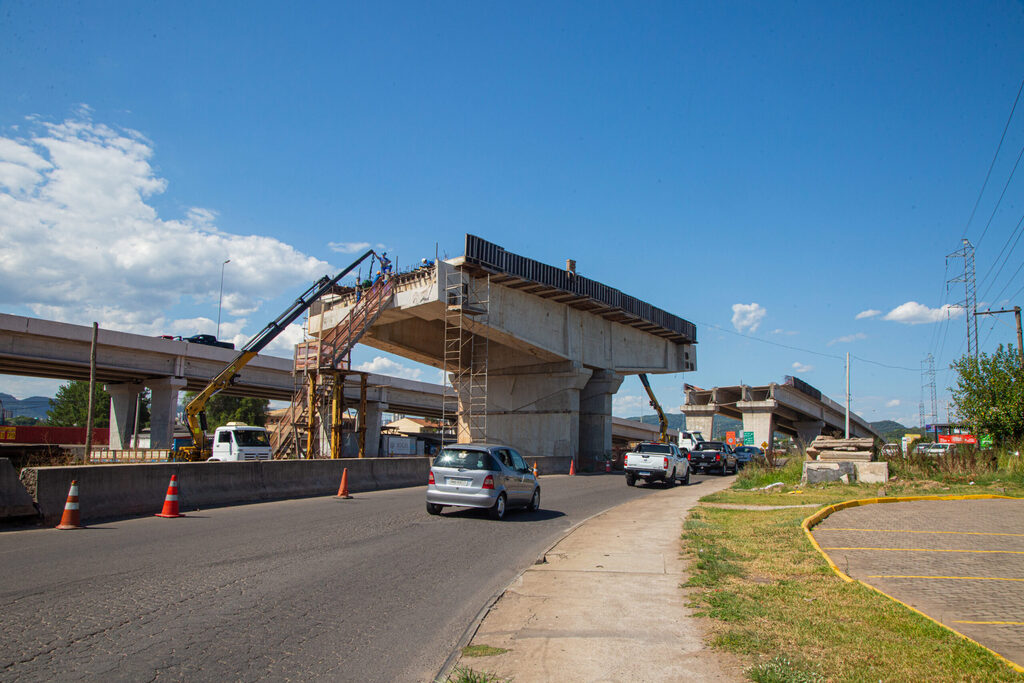Viaduto da Uglione terá alteração no trânsito a partir desta sexta-feira, informa DNIT
