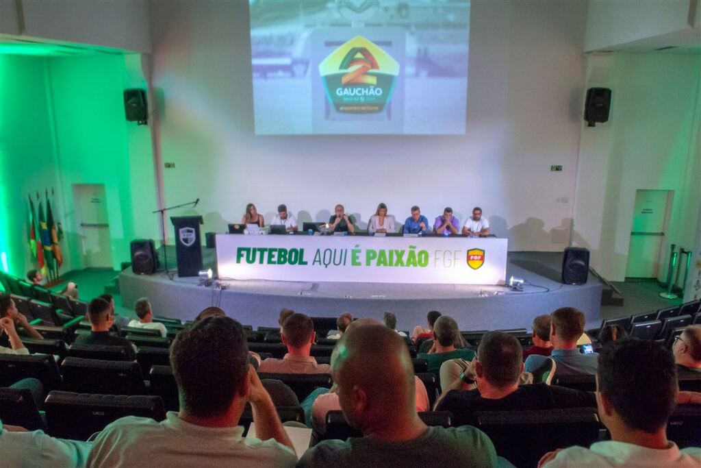 Estão definidos os grupos e a fórmula da Divisão de Acesso 2023