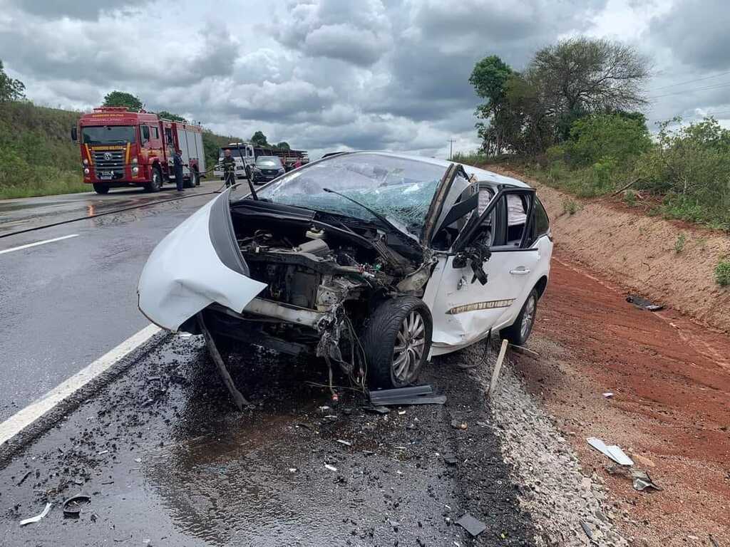 Cinco pessoas ficam feridas em colisão na RSC-287 em Restinga Sêca