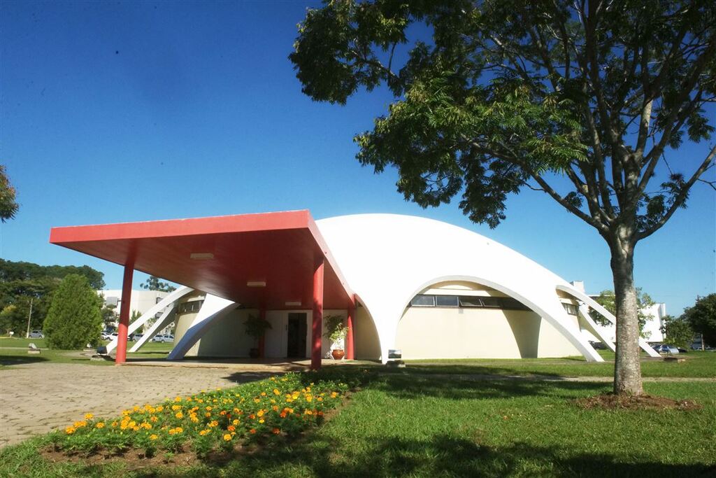 Com ingressos gratuitos, Planetário da UFSM promove duas sessões nesta semana