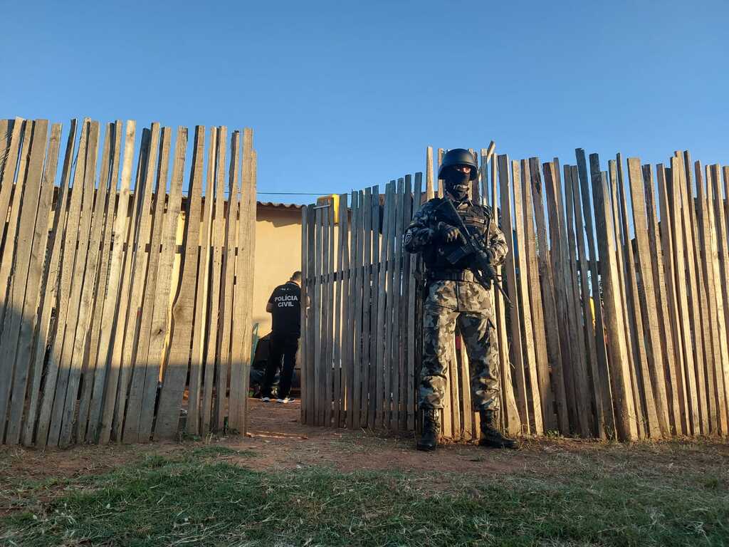 Luzes apagadas para o tráfico: operação ‘Pacificare’ cumpre 23 mandados de busca e apreensão em Santa Maria