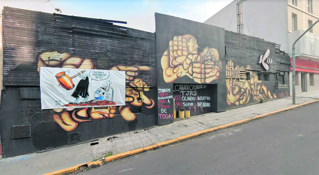 10 anos depois, o que ainda dizer?