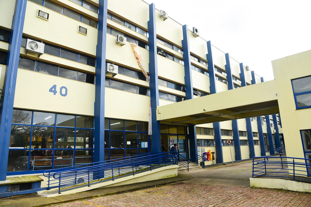 Aluna de Letras da UFSM é vencedora do 4º Prêmio Carolina Bori Ciência & Mulher