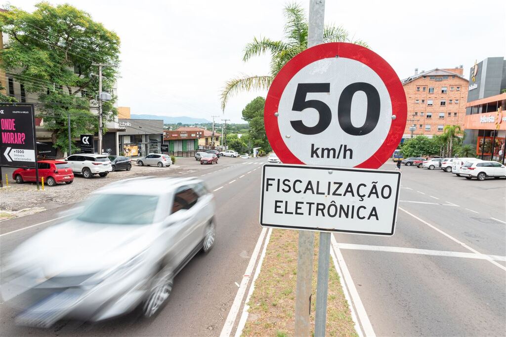 70,9 mil infrações foram registradas pelos controladores de trânsito de Santa Maria em 2022