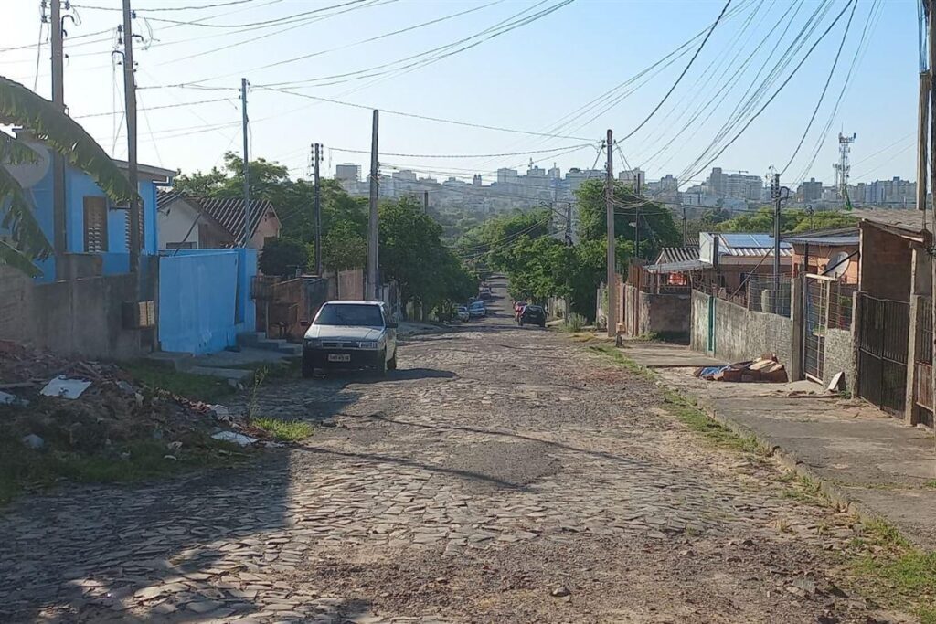 Corpo de mulher é encontrado por cães após casa pegar fogo em Santa Maria