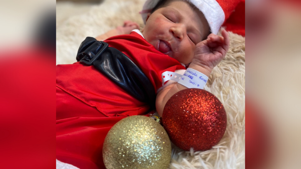 Fotos: bebês da maternidade do Hospital Casa de Saúde fazem ensaio natalino