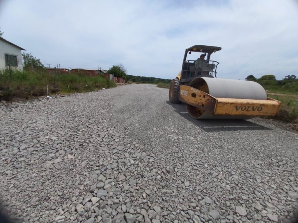 Obras na Perimetral Dom Ivo seguem em andamento e investimentos passam de R$ 13 milhões