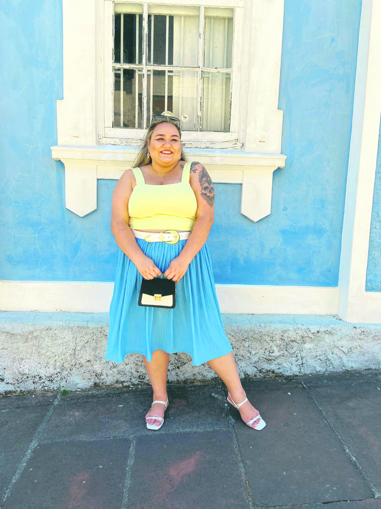 Moda: expressões estéticas e identitárias do Brasil na coluna de Letícia Sarturi