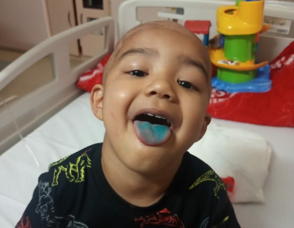 Família cria vaquinha para custear medicamento para criança com doença rara em Santa Maria