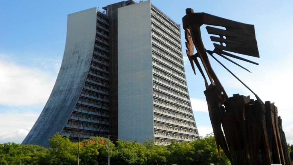 Governo do Estado protocola na Assembleia projetos com nova estrutura de gestão