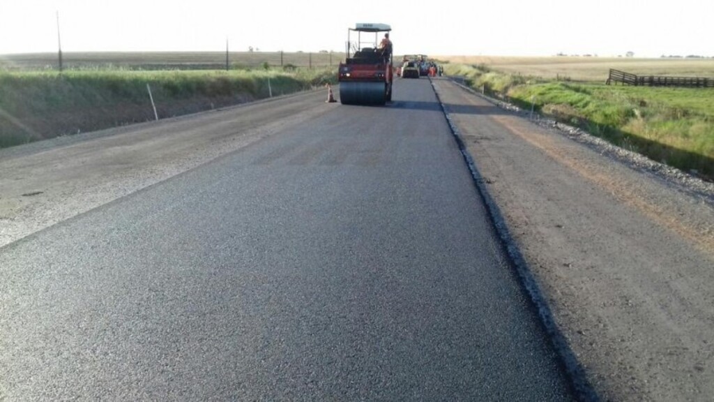 Obra na RSC-392, em Tupanciretã, ganha primeiros quilômetros de asfalto