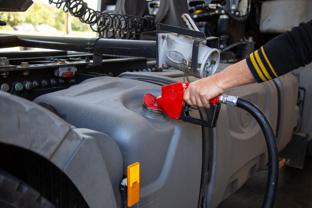 Petrobras reduz preços da gasolina e do diesel para as distribuidoras