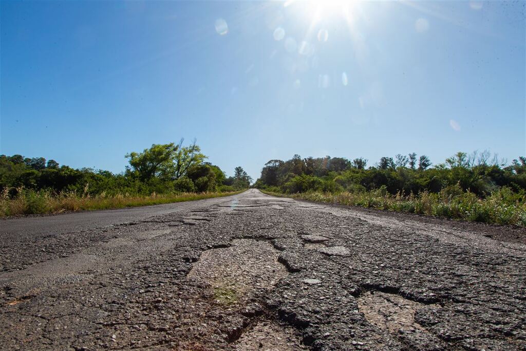 Pesquisa nacional mostra que apenas dois trechos de rodovias da região são considerados bons