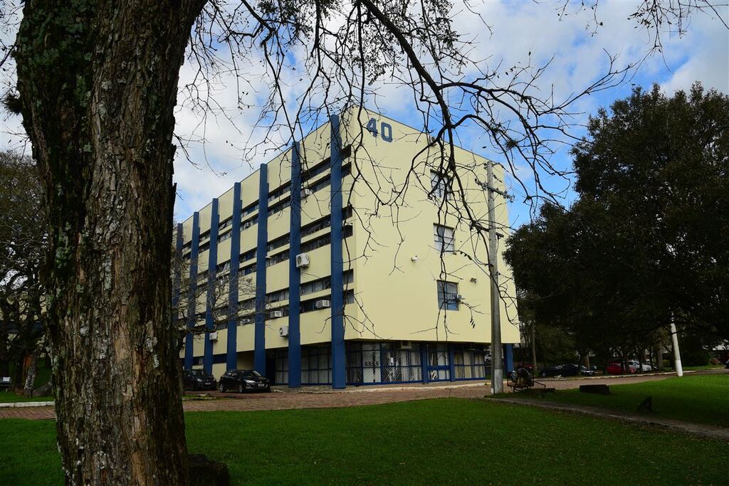 Em poucas horas, governo volta atrás e bloqueia novamente os recursos das universidades e institutos federais