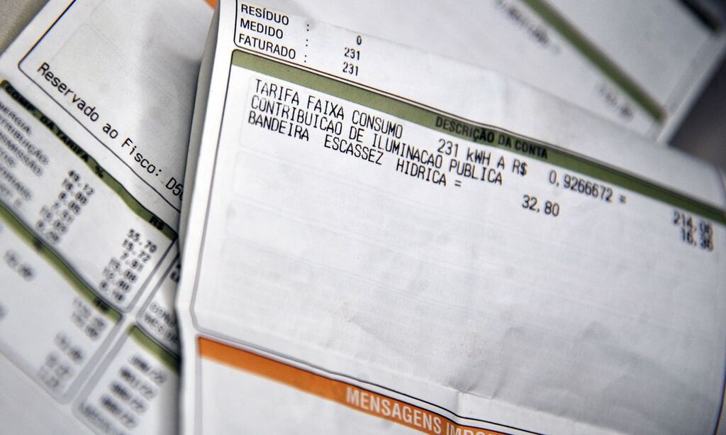 Tarifa de energia deve subir, em média, 5,6% em 2023, calcula Aneel