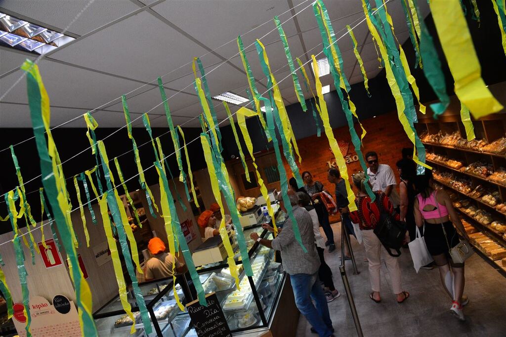 Poucas lojas do comércio de Santa Maria vivem o clima de Copa