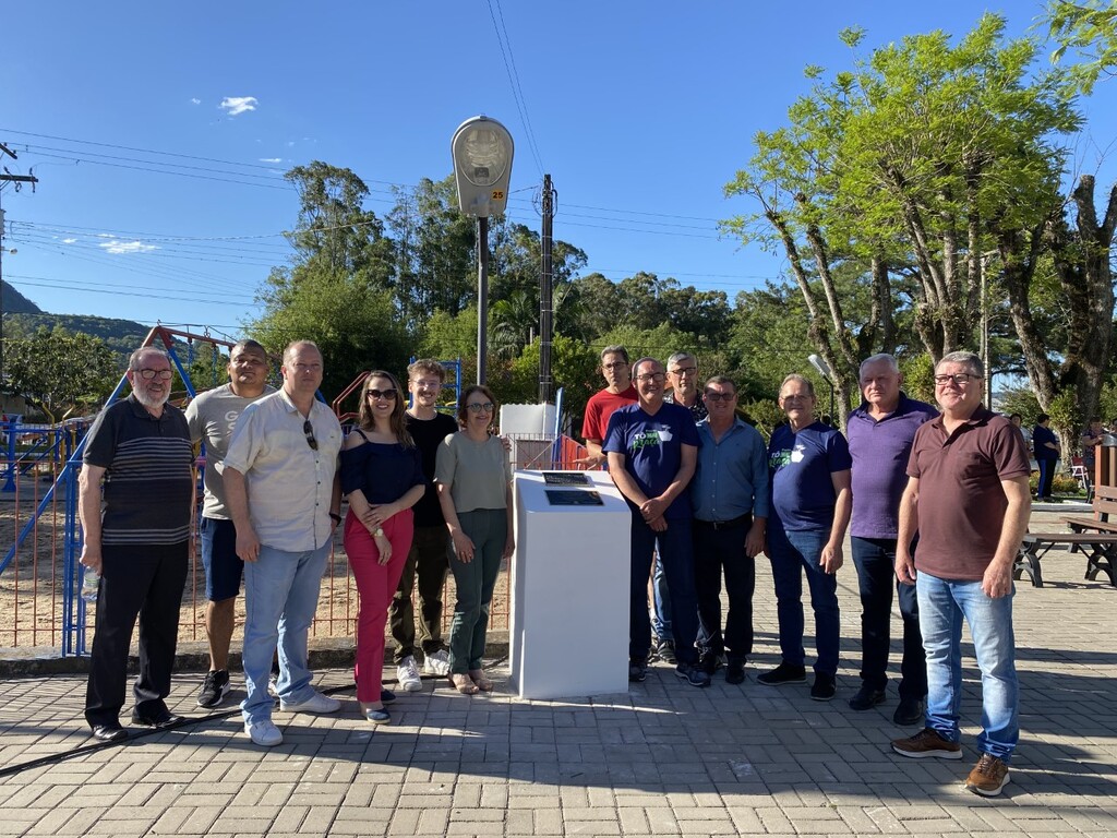 Inauguradas as obras de revitalização da Praça Santos Anjos da Guarda em Faxinal do Soturno