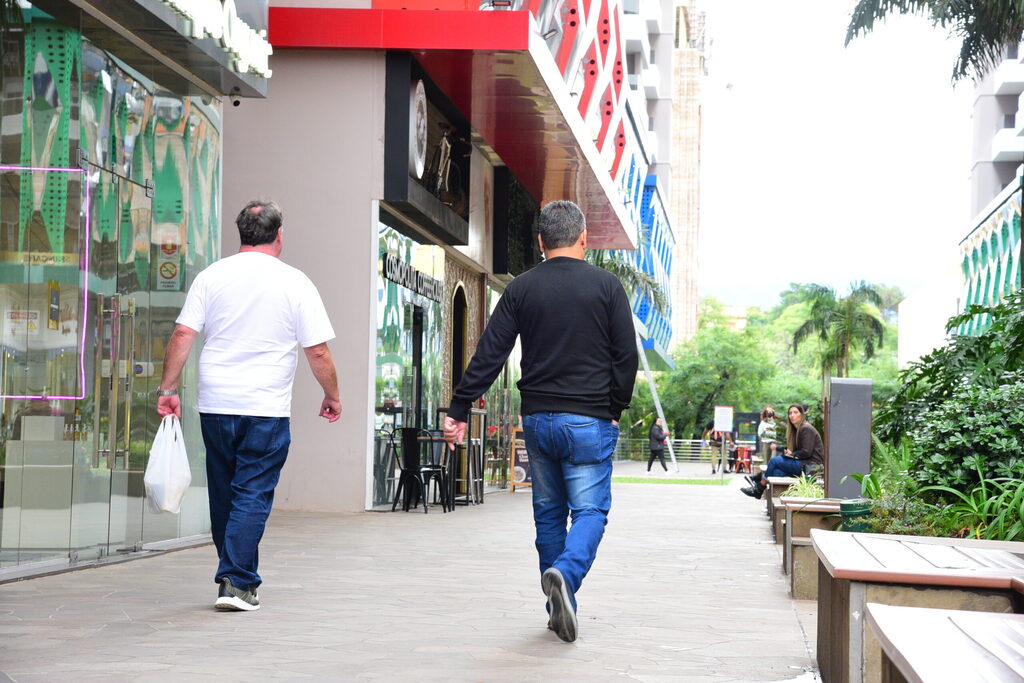 Veja o que abre e o que fecha em Santa Maria no feriado da Proclamação da República