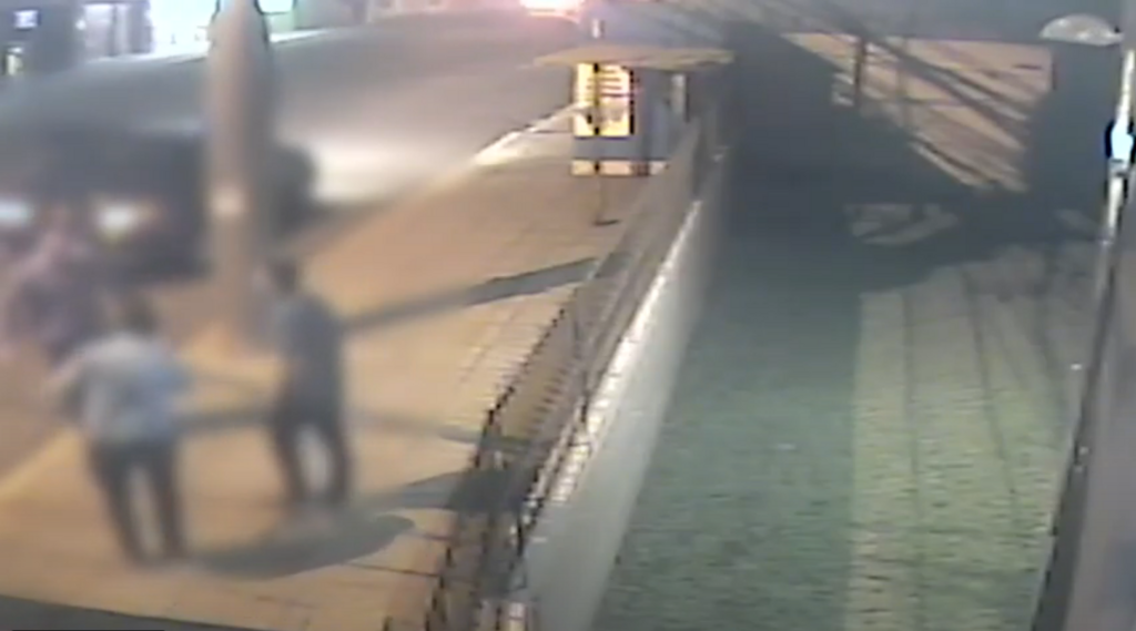 “Quando falamos que não íamos pagar nada, ele sacou a arma e atirou”, afirma passageiro de carro de app que foi alvo de tiros; assista