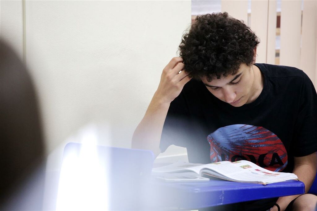 Enem 2022: como driblar a ansiedade, lidar com pressão familiar e priorizar o autocuidado na reta final