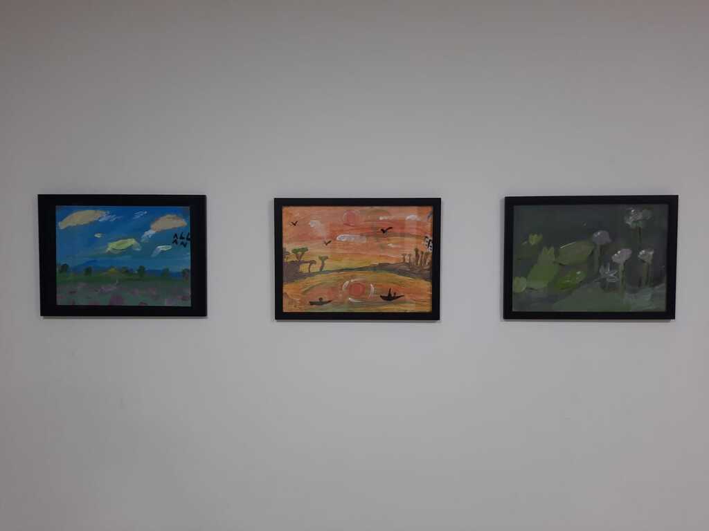 Crianças da ONG Nossa Vida, Sua Vida realizam a exposição artística “ExperimentAções”, no Monet, até o fim de novembro