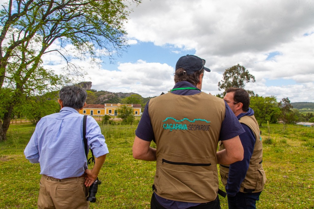 Em clima de emoção, fim das visitas ao geoparque Caçapava potencializa futuro do projeto