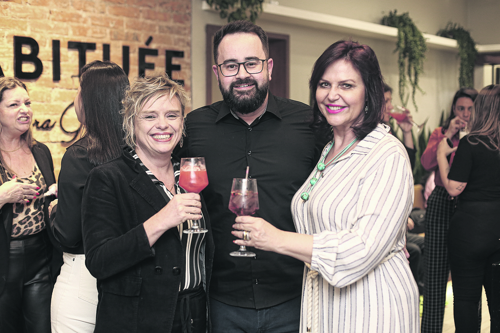 Bastidores: Circulando nos eventos, #bizu e Conexão Empresarial na coluna de Maristela Moura