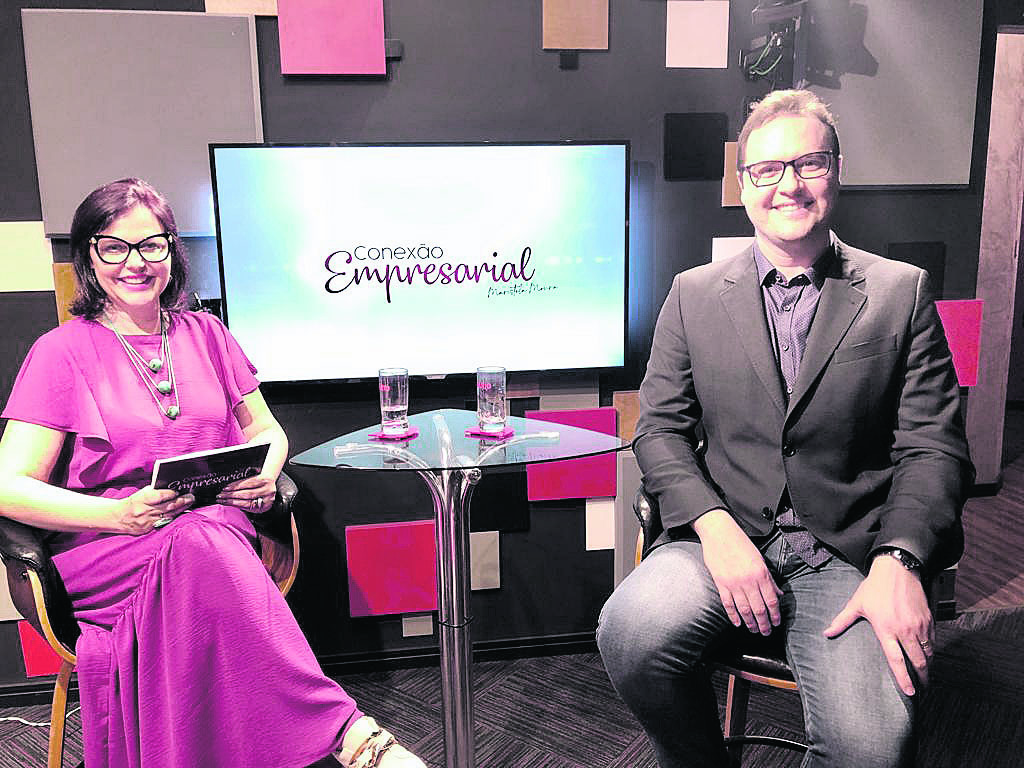 Conexão Empresarial: Maristela Moura recebe Alan Binotto, diretor geral da Uningá Eleva
