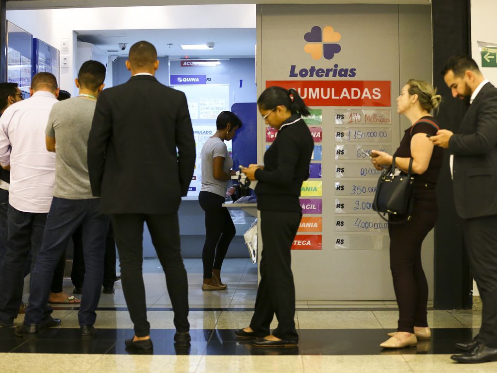 Santiaguense ganha mais de R$ 700 mil na loteria
