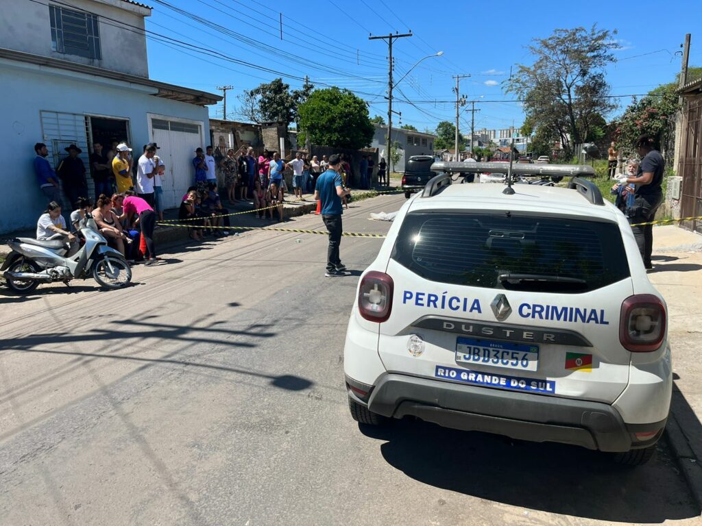 Idoso morre após tentar salvar bisneto de atropelamento em Santa Maria; motorista foge, mas é perseguido e preso